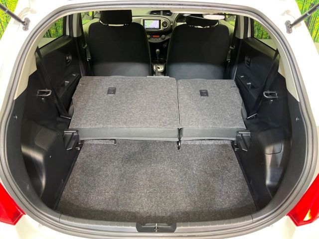 TOYOTA VITZ 2013 Image 31