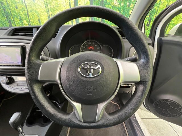 TOYOTA VITZ 2013 Image 31