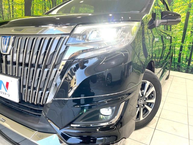 TOYOTA ESQUIRE HYBRID 2019 Image 31