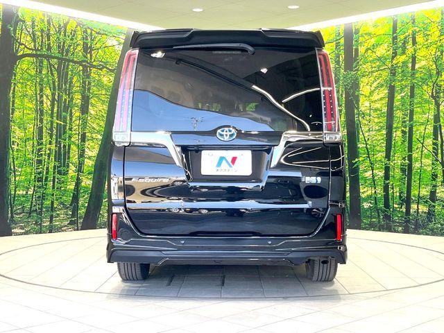 TOYOTA ESQUIRE HYBRID 2019 Image 31