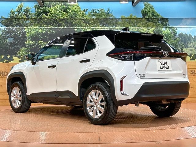 TOYOTA YARIS CROSS HYBRID 2024 Image 31