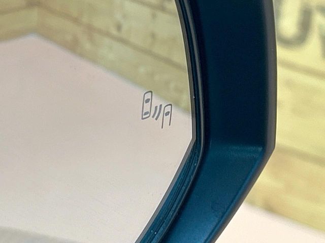 TOYOTA HARRIER 2WD 2023 Image 31