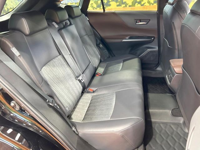 TOYOTA HARRIER 2WD 2023 Image 31