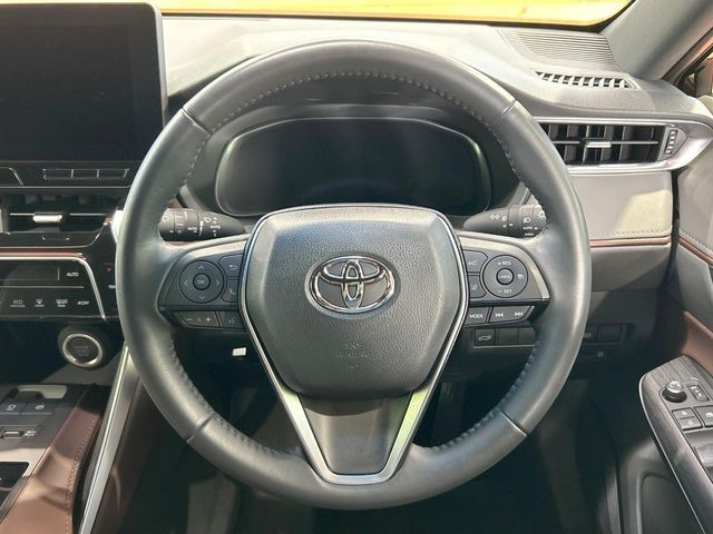 TOYOTA HARRIER 2WD 2023 Image 31