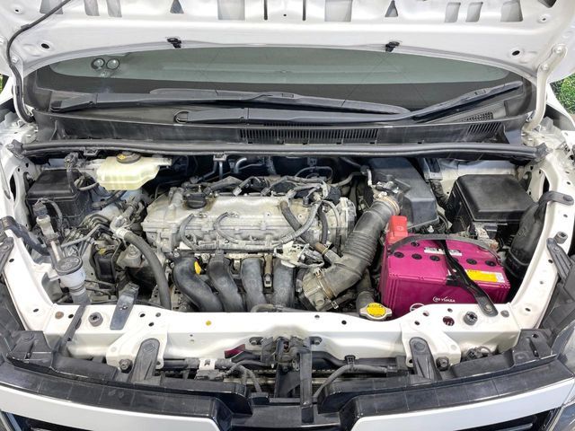 TOYOTA VOXY 2014 Image 31