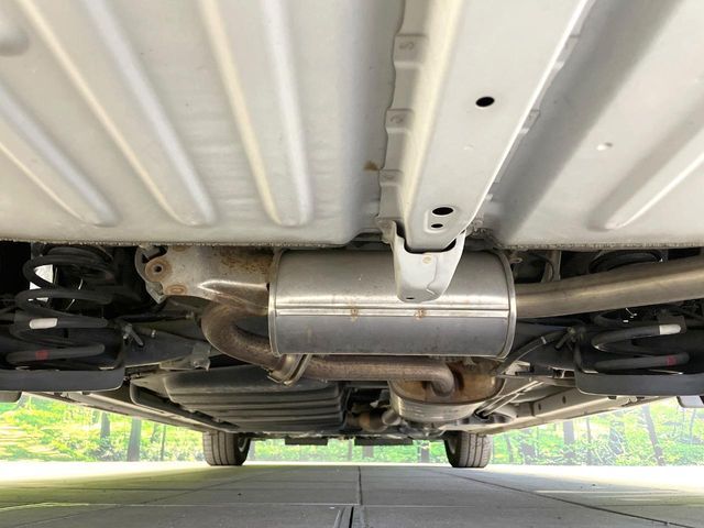 TOYOTA VOXY 2014 Image 31