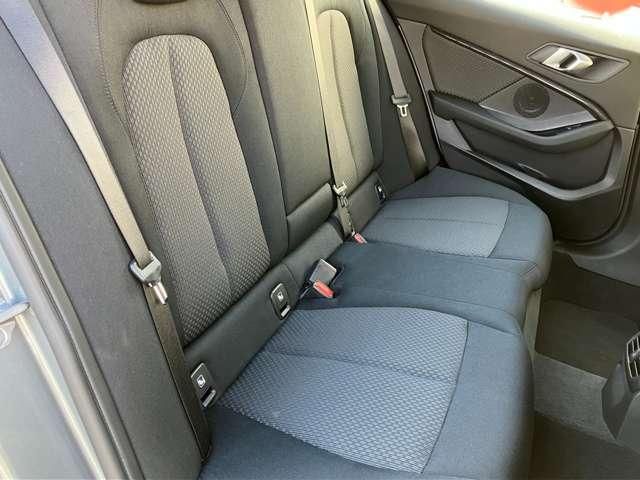 BMW 1SERIES 2022 Image 31