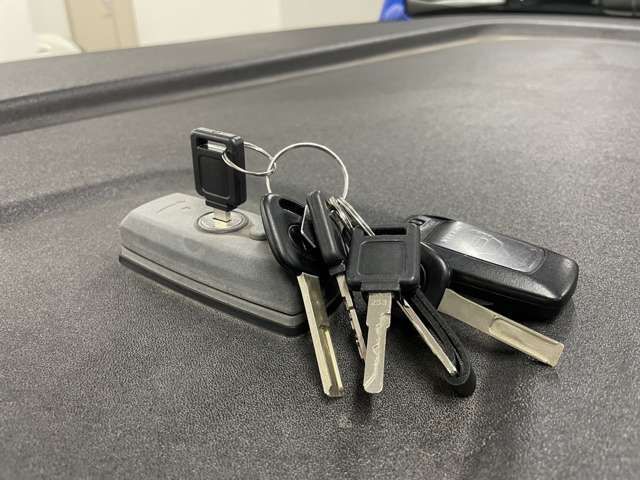 TOYOTA HILUX 4WD 2020 Image 31