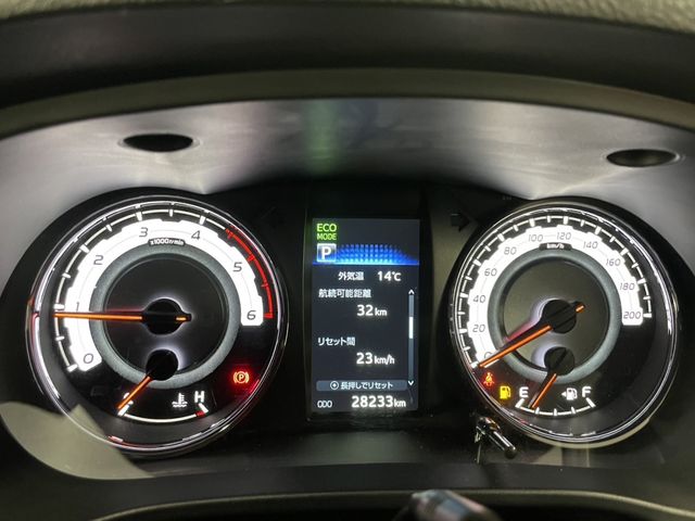 TOYOTA HILUX 4WD 2020 Image 31