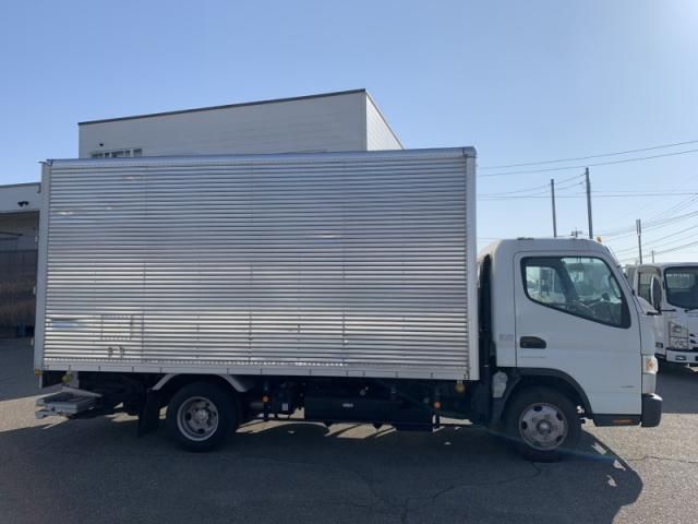 MITSUBISHI CANTER 2019 Image 31