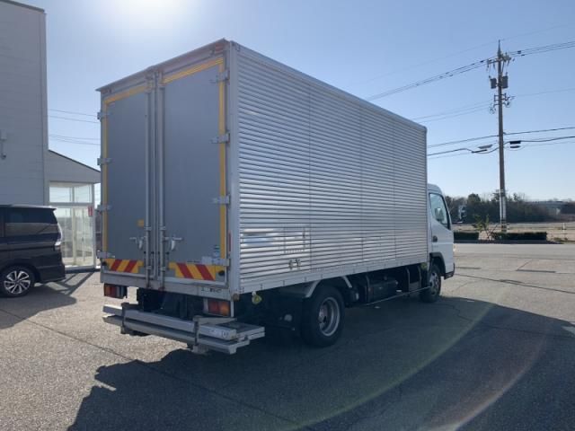 MITSUBISHI CANTER 2019 Image 31