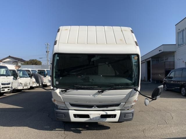 MITSUBISHI CANTER 2019 Image 31