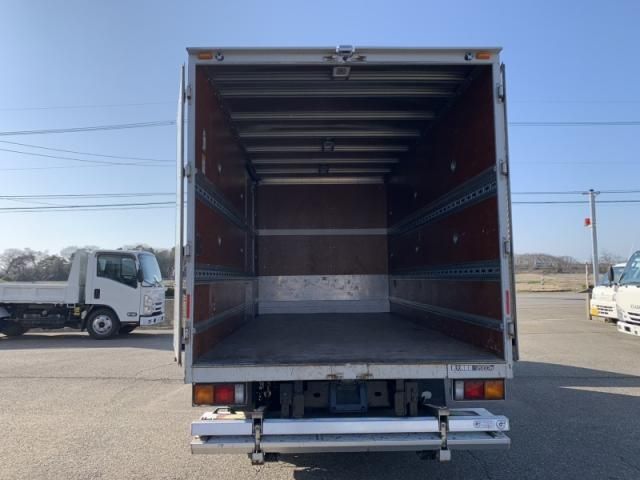 MITSUBISHI CANTER 2019 Image 31