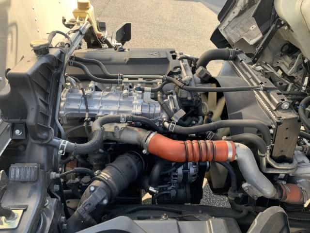 MITSUBISHI CANTER 2019 Image 31