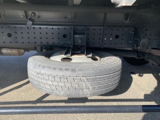 MITSUBISHI CANTER 2019 Image 31