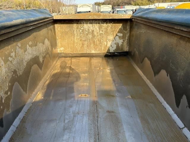 NISSAN DIESEL QUON 2012 Image 31