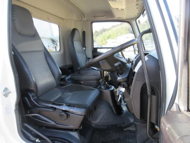 MITSUBISHI FUSOU FIGHTER 2021 Image 31