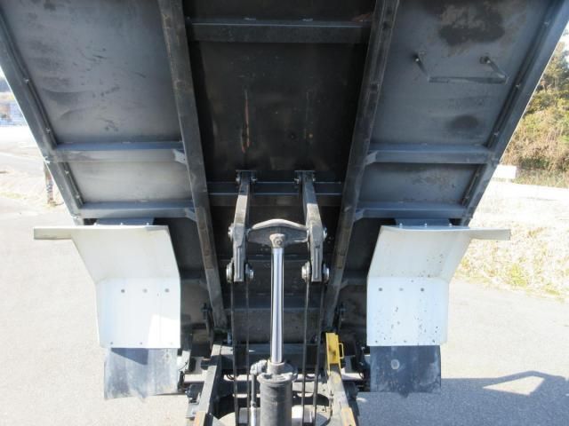 MITSUBISHI FUSOU FIGHTER 2021 Image 31