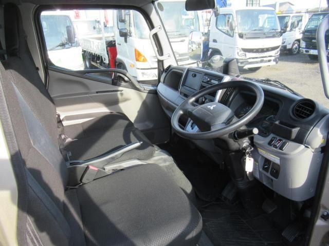 MITSUBISHI CANTER 2020 Image 31