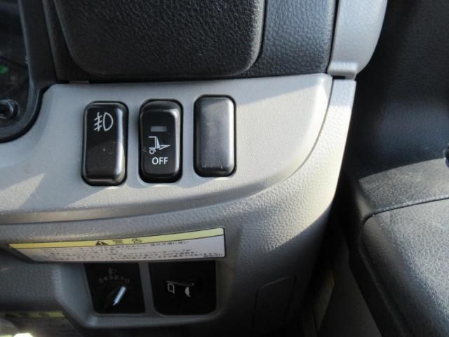 MITSUBISHI CANTER 2020 Image 31