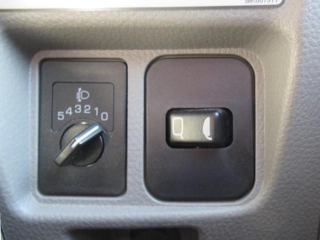 MITSUBISHI CANTER 2020 Image 31