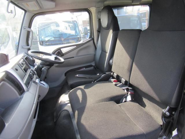 MITSUBISHI CANTER 2020 Image 31