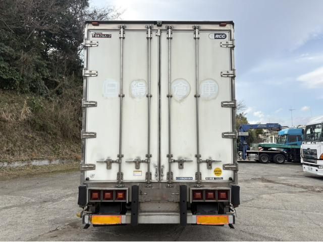 HINO PROFIA 2006 Image 31