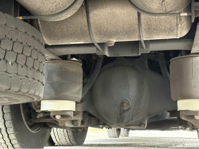 HINO PROFIA 2006 Image 31