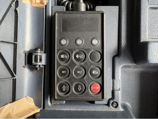 HINO PROFIA 2006 Image 31