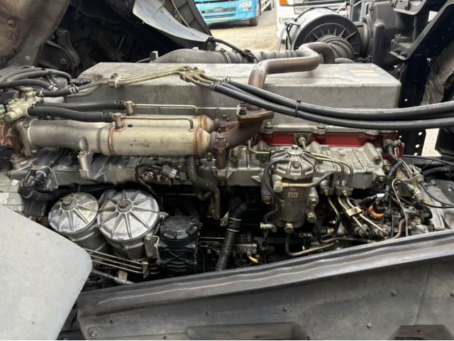 HINO PROFIA 2006 Image 31