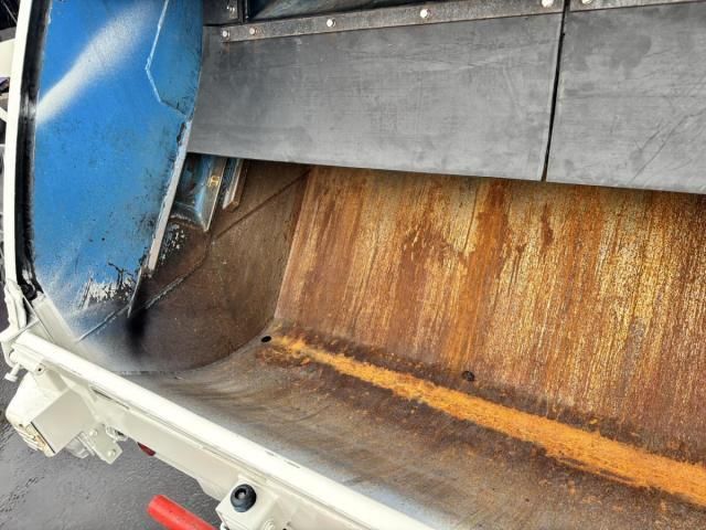 HINO DUTRO 2015 Image 31