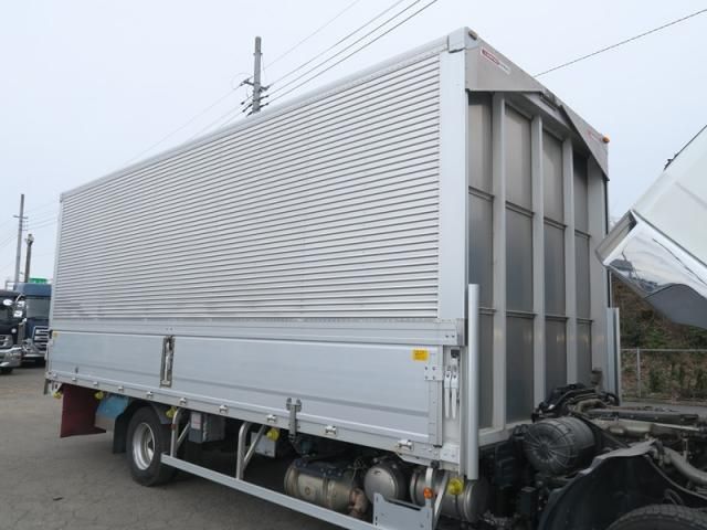 MITSUBISHI FUSOU FIGHTER 2022 Image 31