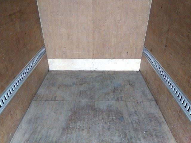 HINO DUTRO 2015 Image 31