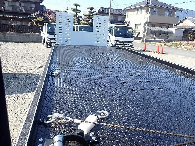 MITSUBISHI CANTER 2025 Image 31