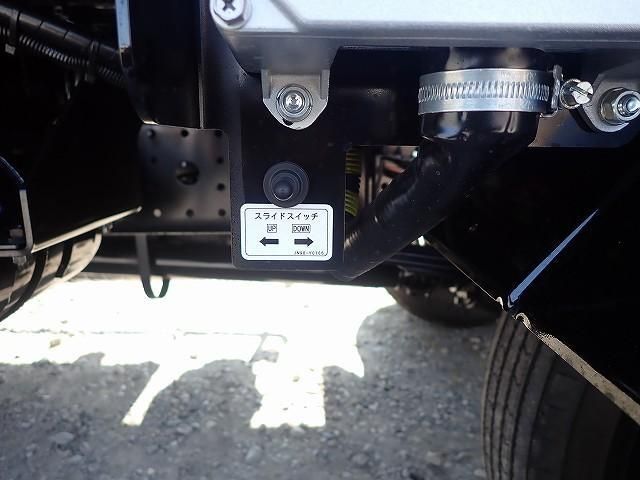 MITSUBISHI CANTER 2025 Image 31