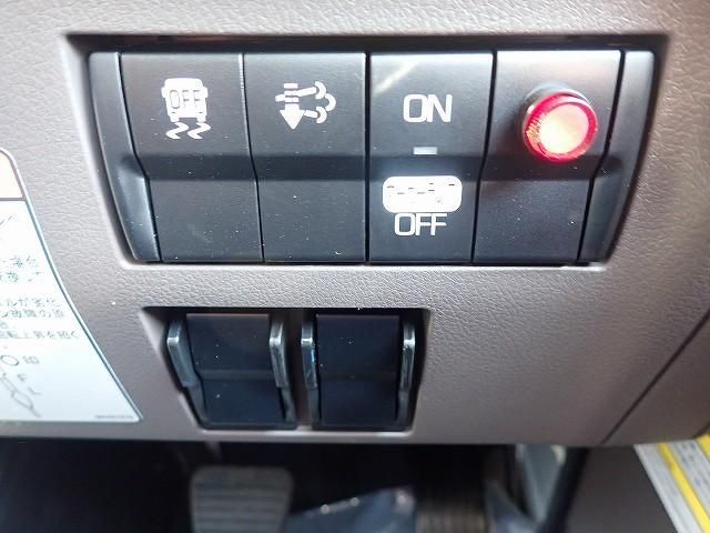 MITSUBISHI CANTER 2025 Image 31