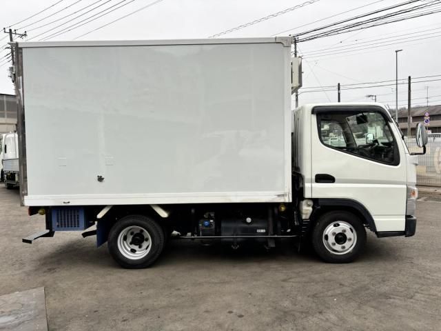 MITSUBISHI CANTER 2018 Image 31