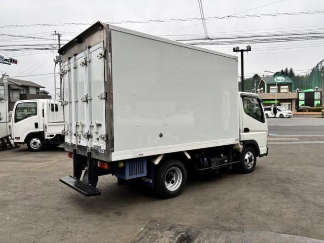 MITSUBISHI CANTER 2018 Image 31