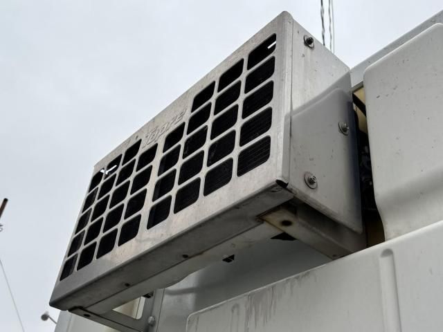 MITSUBISHI CANTER 2018 Image 31