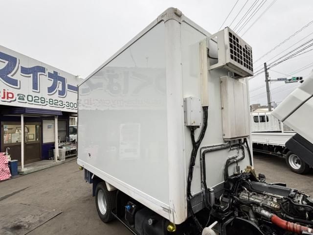 MITSUBISHI CANTER 2018 Image 31