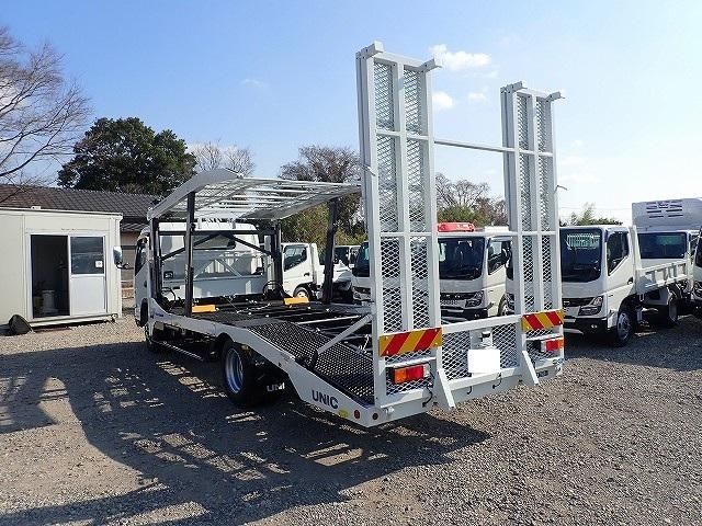 MITSUBISHI CANTER 2025 Image 31