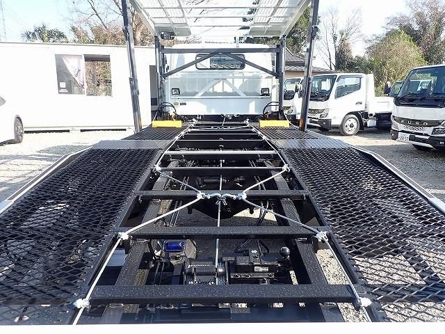 MITSUBISHI CANTER 2025 Image 31