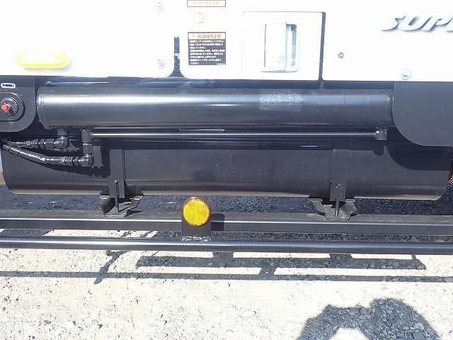 MITSUBISHI CANTER 2025 Image 31