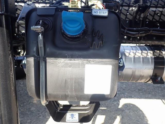 MITSUBISHI CANTER 2025 Image 31