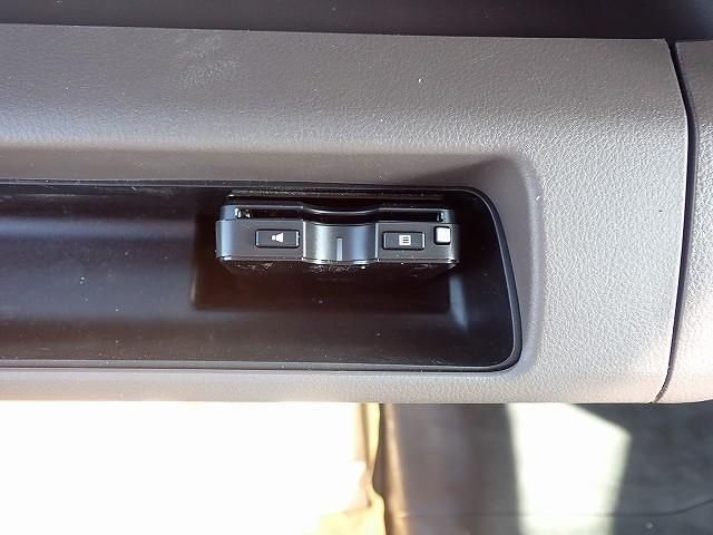 MITSUBISHI CANTER 2025 Image 31