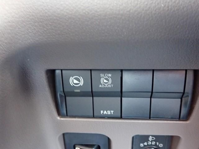 MITSUBISHI CANTER 2025 Image 31