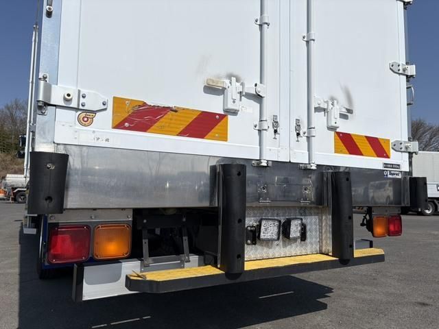 ISUZU FORWARD 2020 Image 31