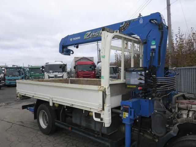 HINO DUTRO 2017 Image 31