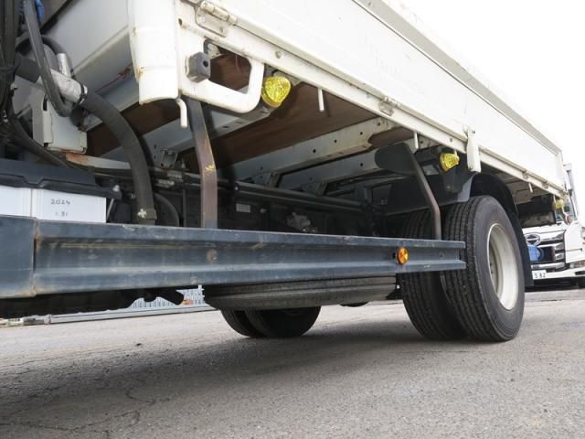 HINO DUTRO 2017 Image 31