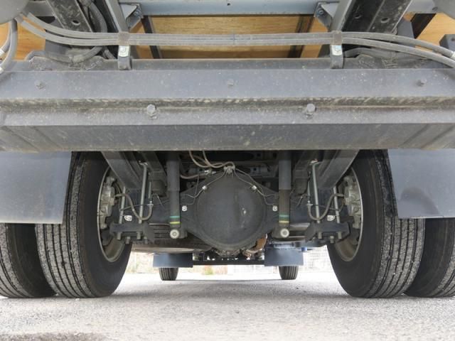 HINO DUTRO 2017 Image 31